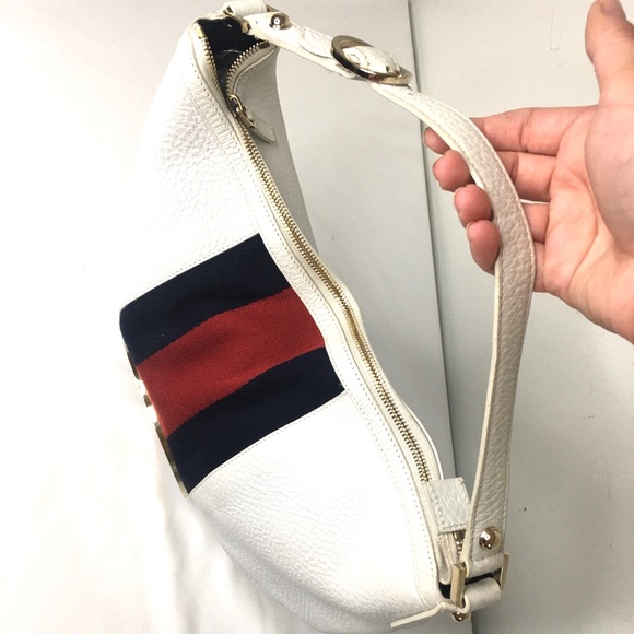 Authentic Gucci white leather hobo shoulde… - Picture 6 of 16